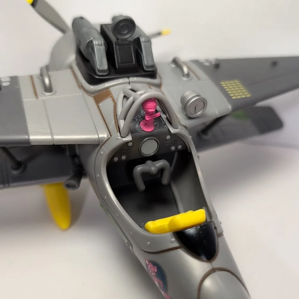 Fortnite Battle Royale Fighter Plane‎ Toy 9